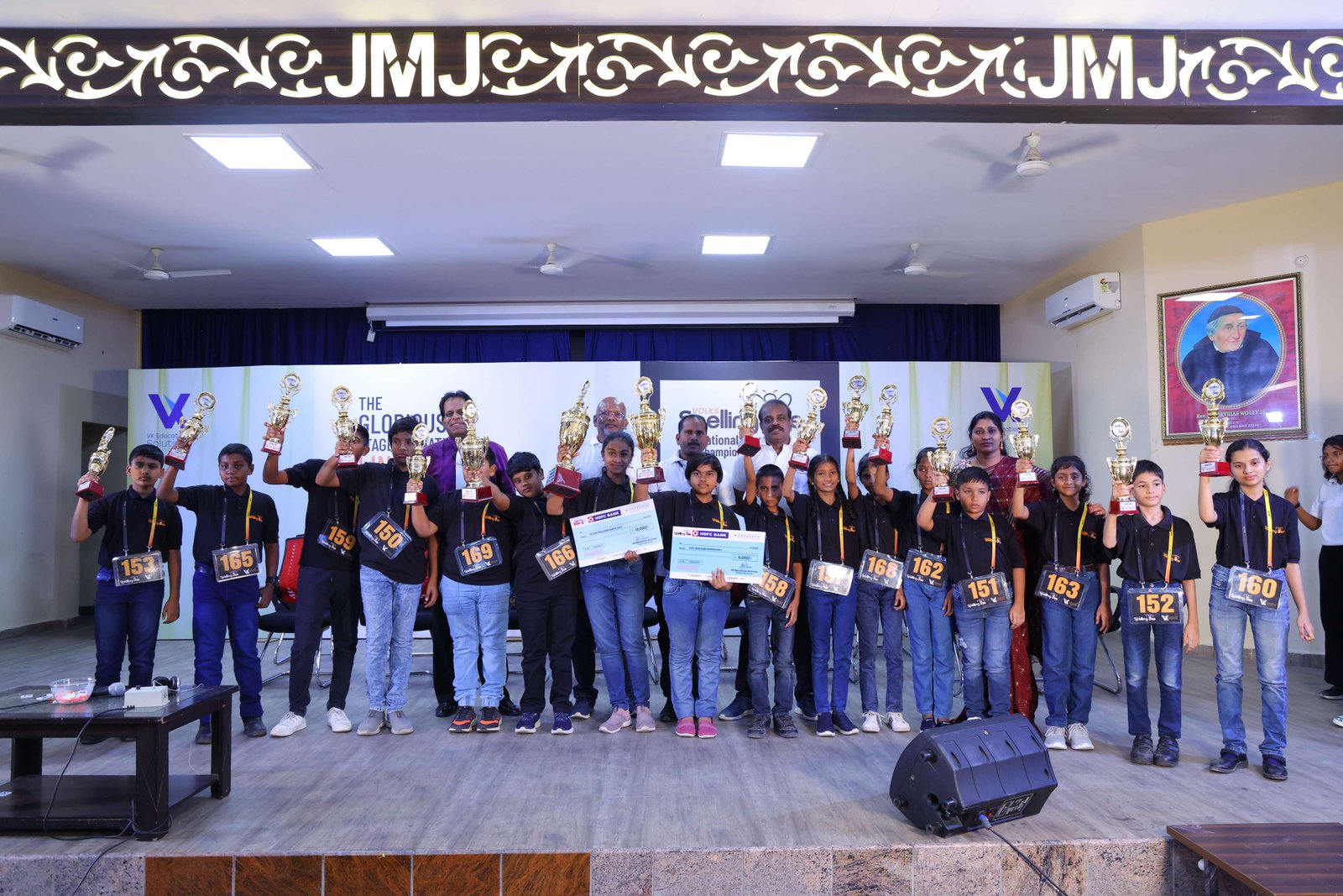 Ranking and Awards in Spelling Bee